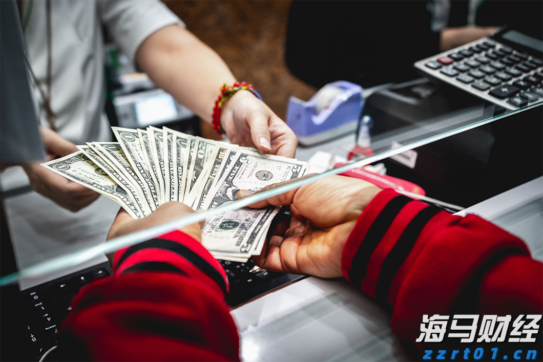 平南县举办健康跑活动